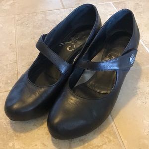 Dansko Betty Mary Jane Pump